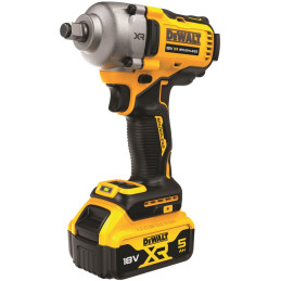 Avvitatore ad impulsi alta potenza 18V XR BRUSHLESS attacco 1/2" HOG RING. Coppia di serraggio 812Nm, Coppia di picco 1084Nm